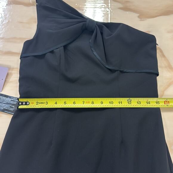 NWT JS Collections One-Shoulder Bow Gown for Cocktail Maxi Gown Sz 8 Black - Picture 10 of 12